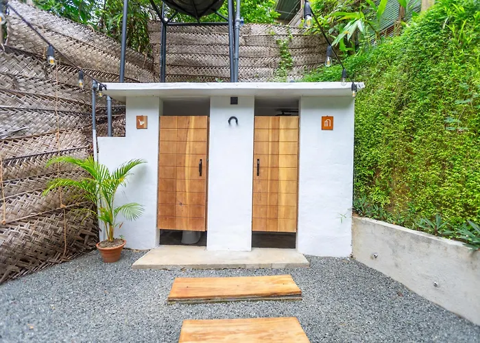 Coconut Cabin - Hiriketiya Beach